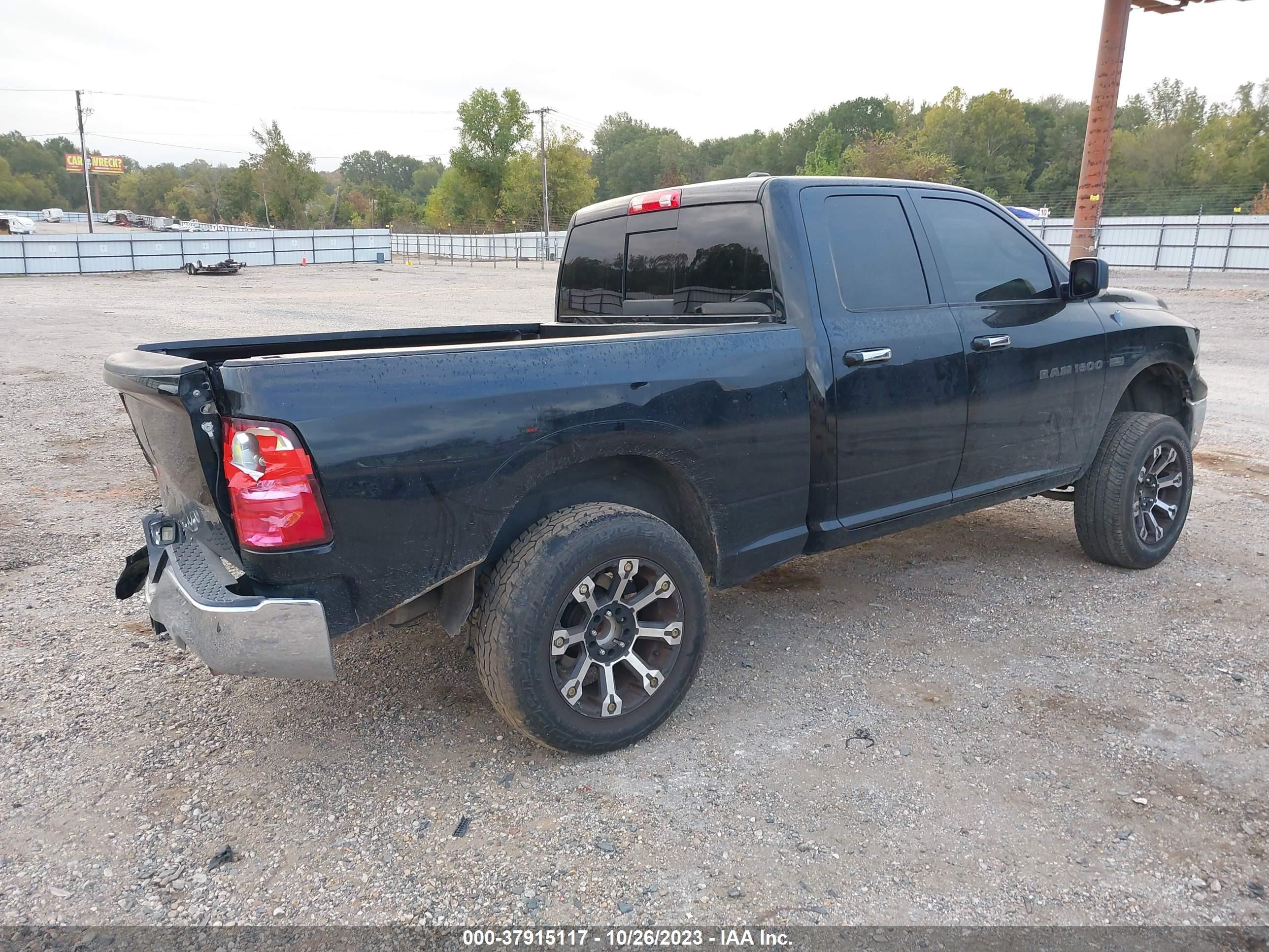 Photo 3 VIN: 1C6RD7GT9CS326822 - RAM 1500 