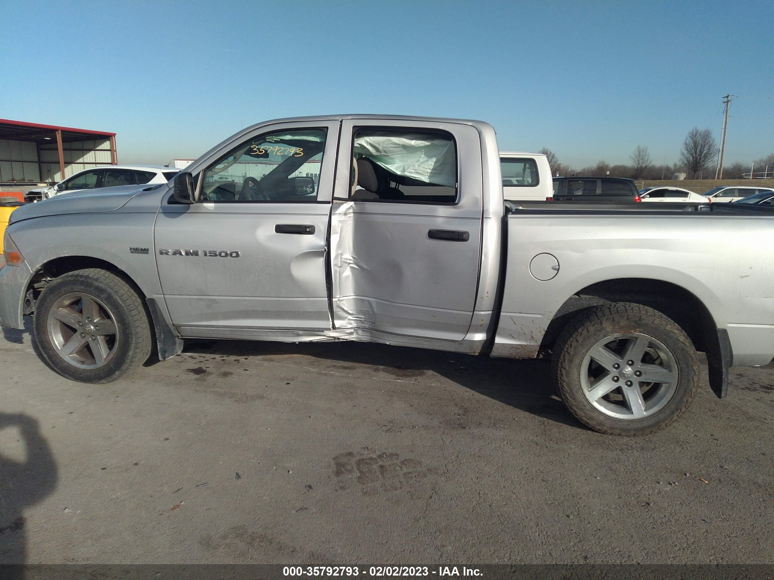 Photo 5 VIN: 1C6RD7KT8CS200989 - RAM 1500 