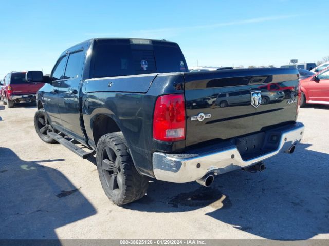 Photo 2 VIN: 1C6RD7LT1CS209337 - RAM 1500 