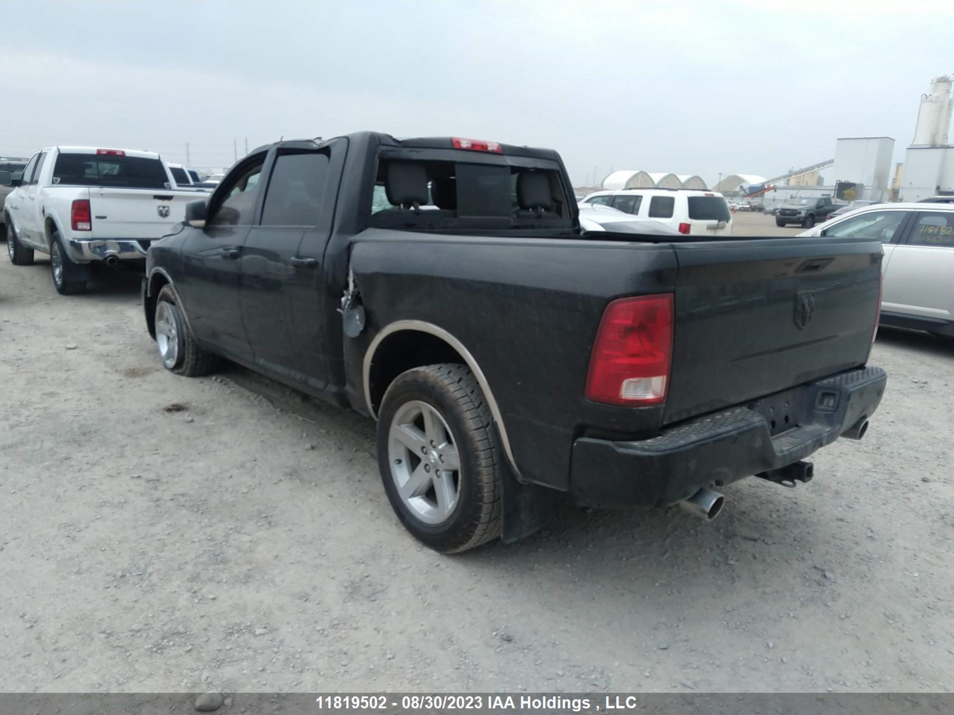 Photo 2 VIN: 1C6RD7MT0CS122298 - RAM 1500 