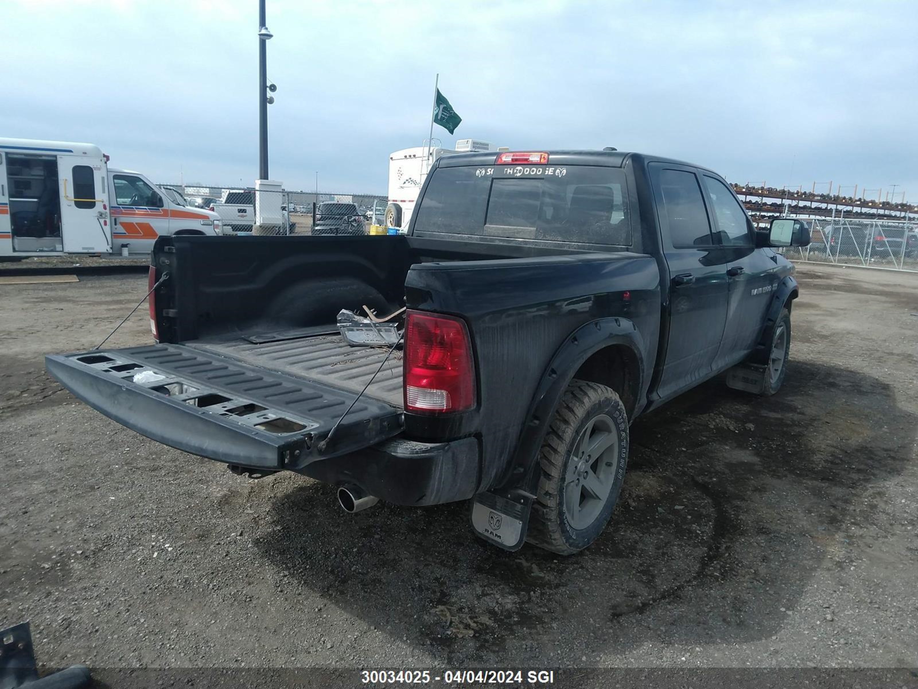 Photo 3 VIN: 1C6RD7MT4CS310712 - DODGE RAM 