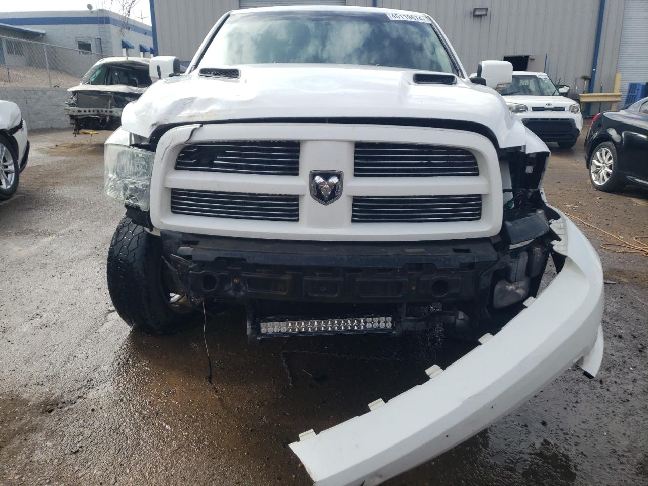 Photo 4 VIN: 1C6RD7MT7CS190422 - DODGE RAM 