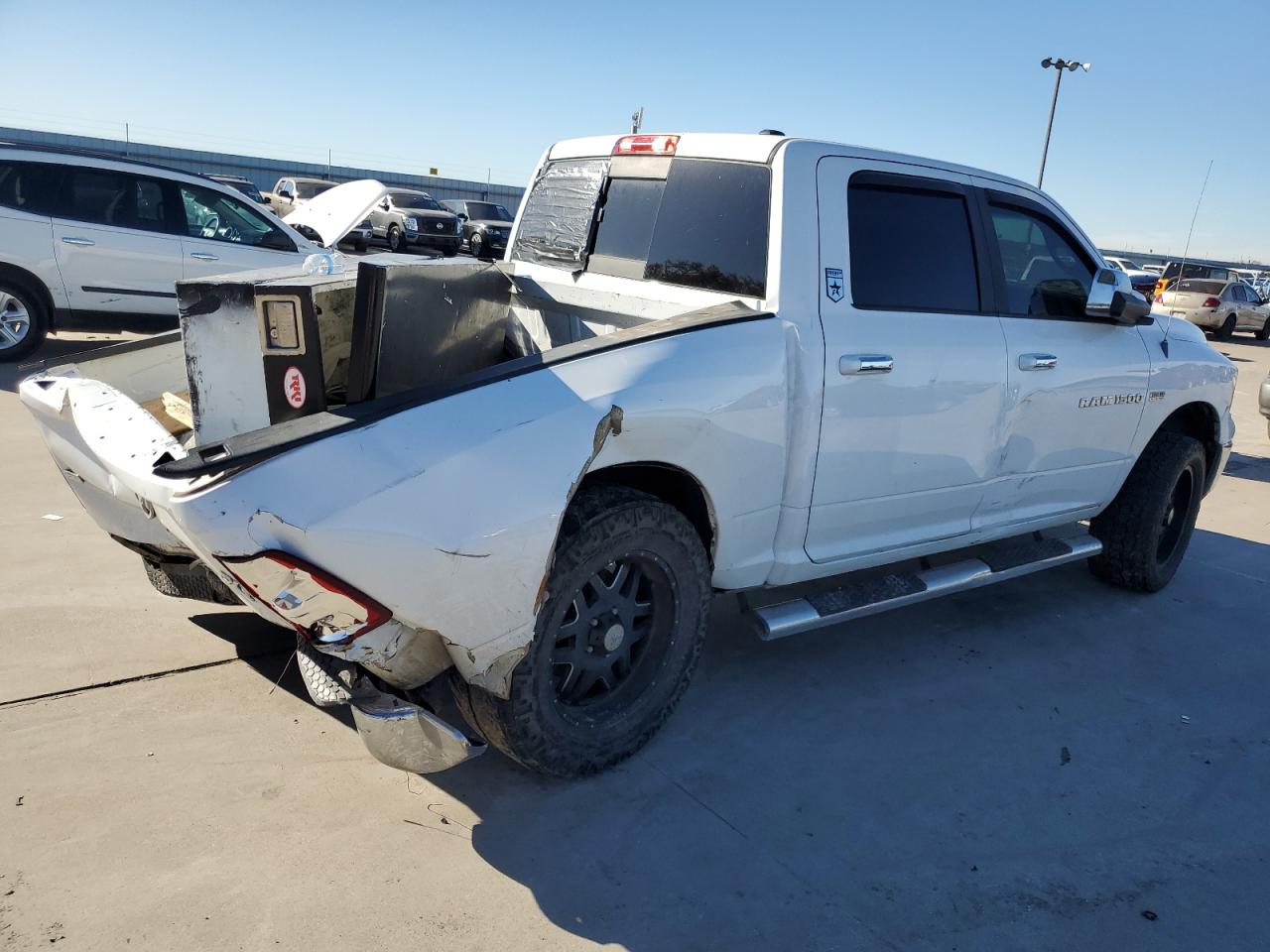 Photo 2 VIN: 1C6RD7NT2CS155799 - DODGE RAM 