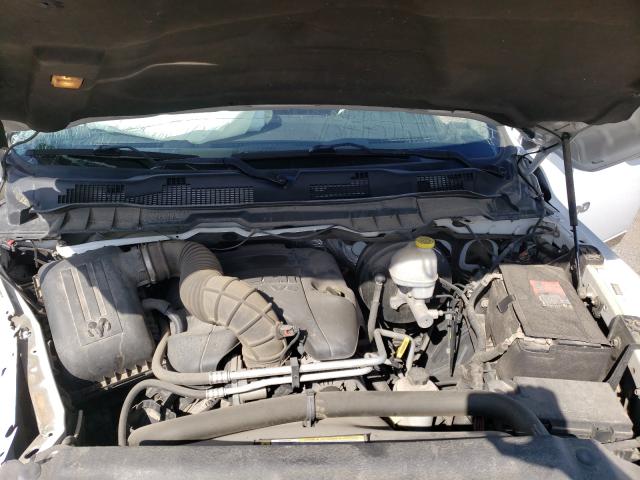 Photo 6 VIN: 1C6RD7NT4CS211337 - DODGE RAM 1500 L 