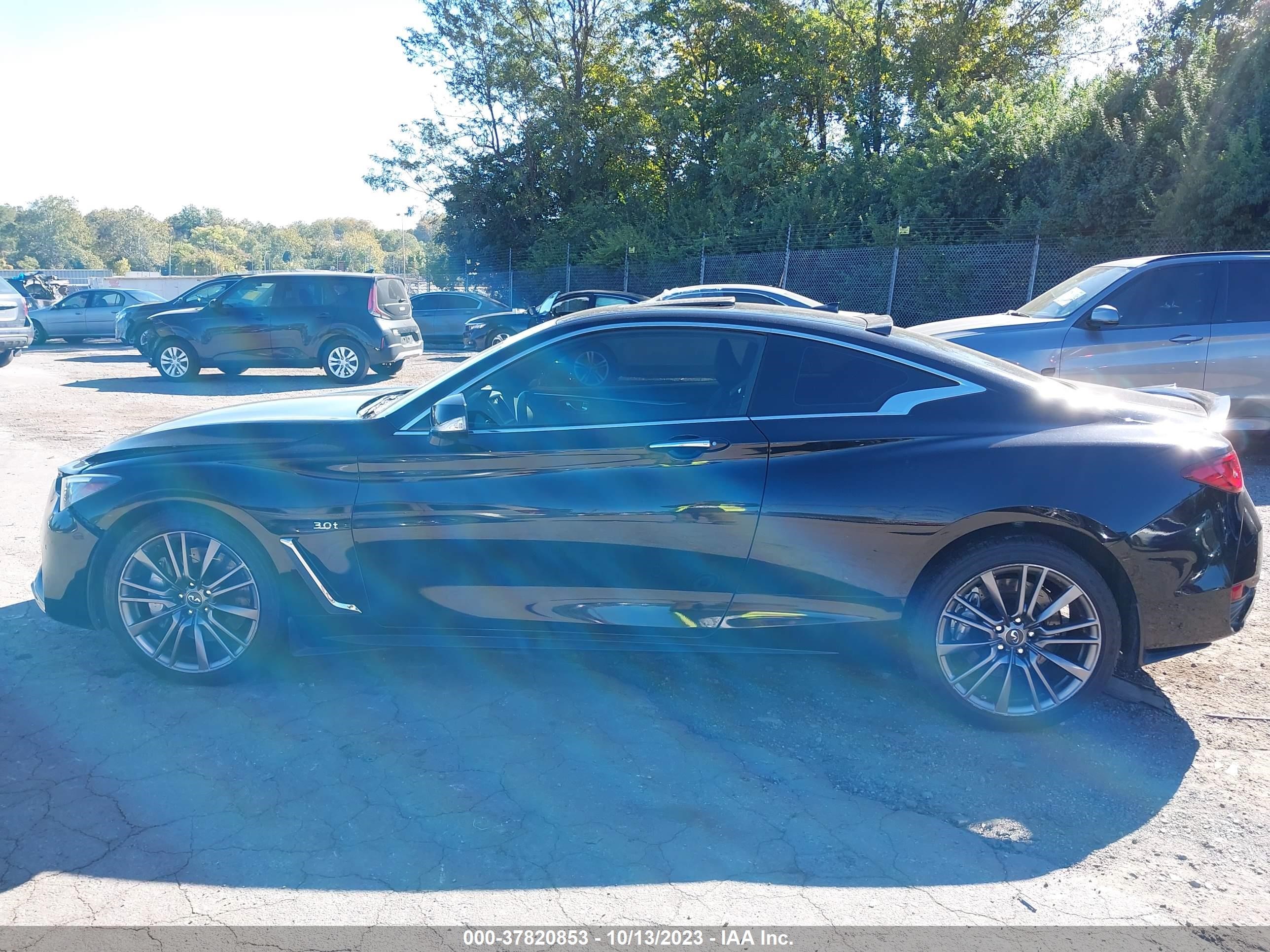 Photo 13 VIN: 1C6RR6FG6LS138565 - INFINITI Q60 