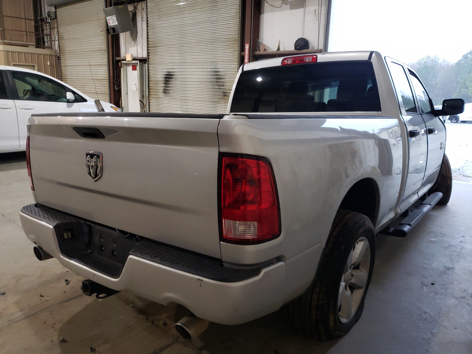 Photo 3 VIN: 1C6RR6FT2ES135002 - RAM 1500 ST 