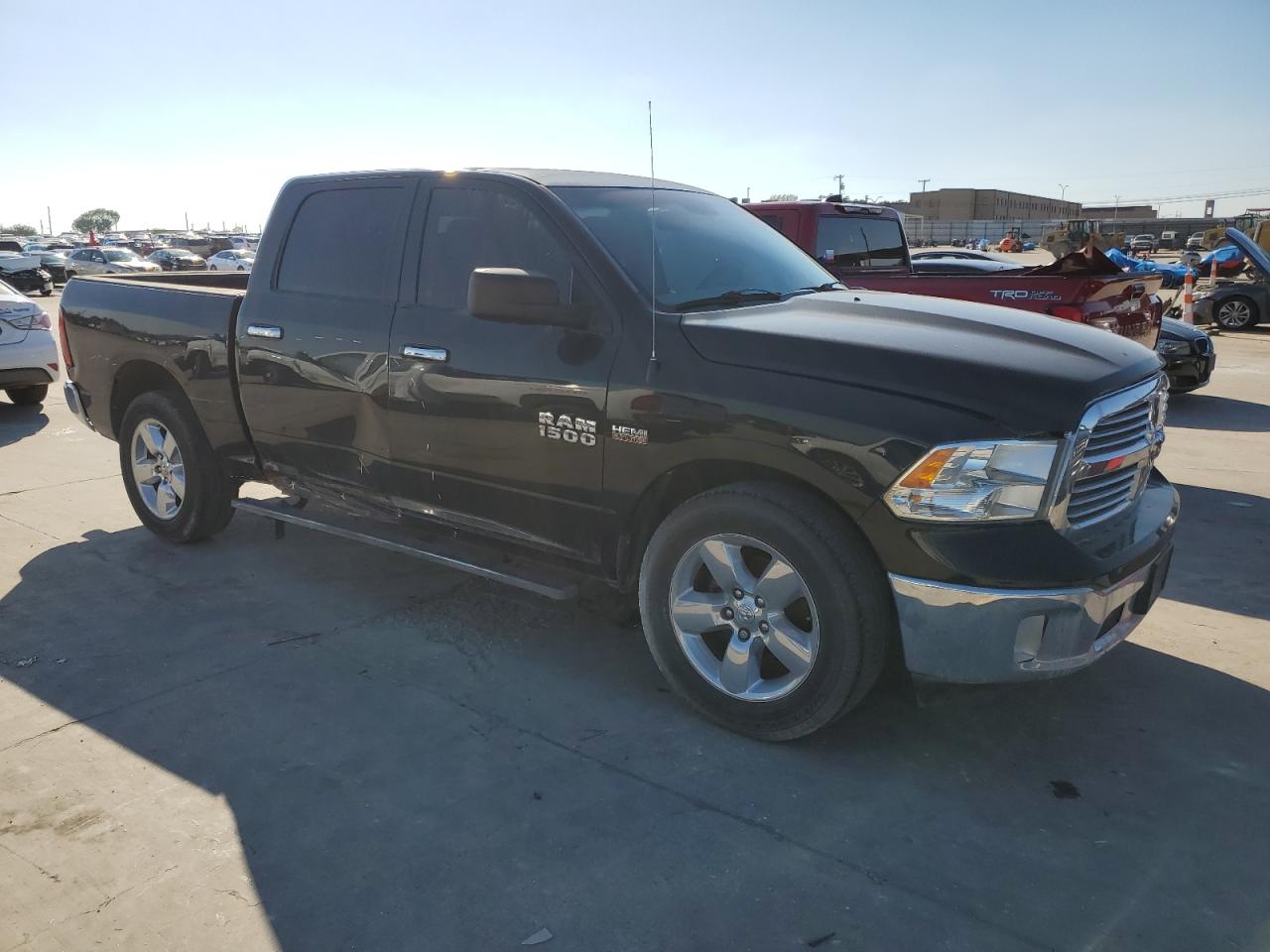 Photo 4 VIN: 1C6RR6LT7FS669134 - RAM 1500 