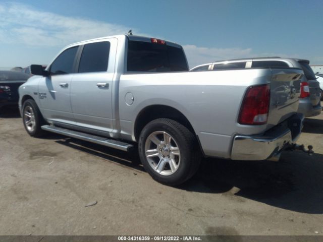 Photo 2 VIN: 1C6RR6LT7KS586216 - RAM 1500 CLASSIC 