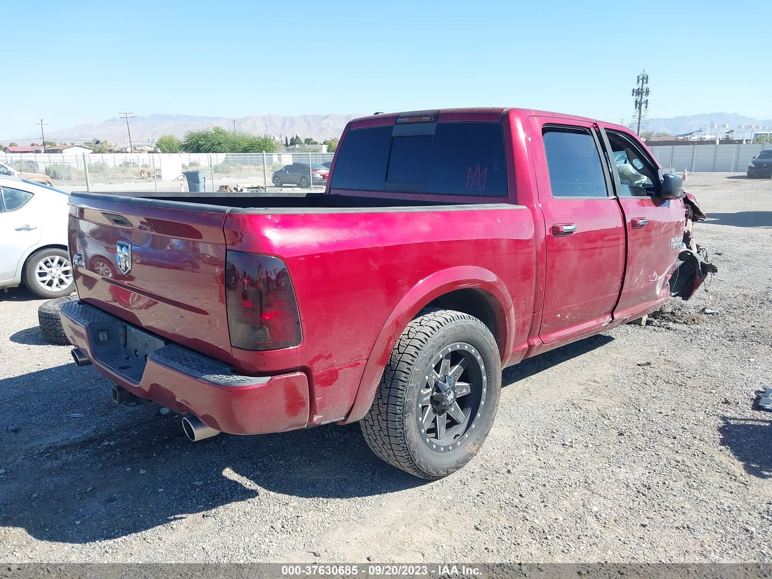 Photo 3 VIN: 1C6RR6LT9FS565132 - RAM 1500 