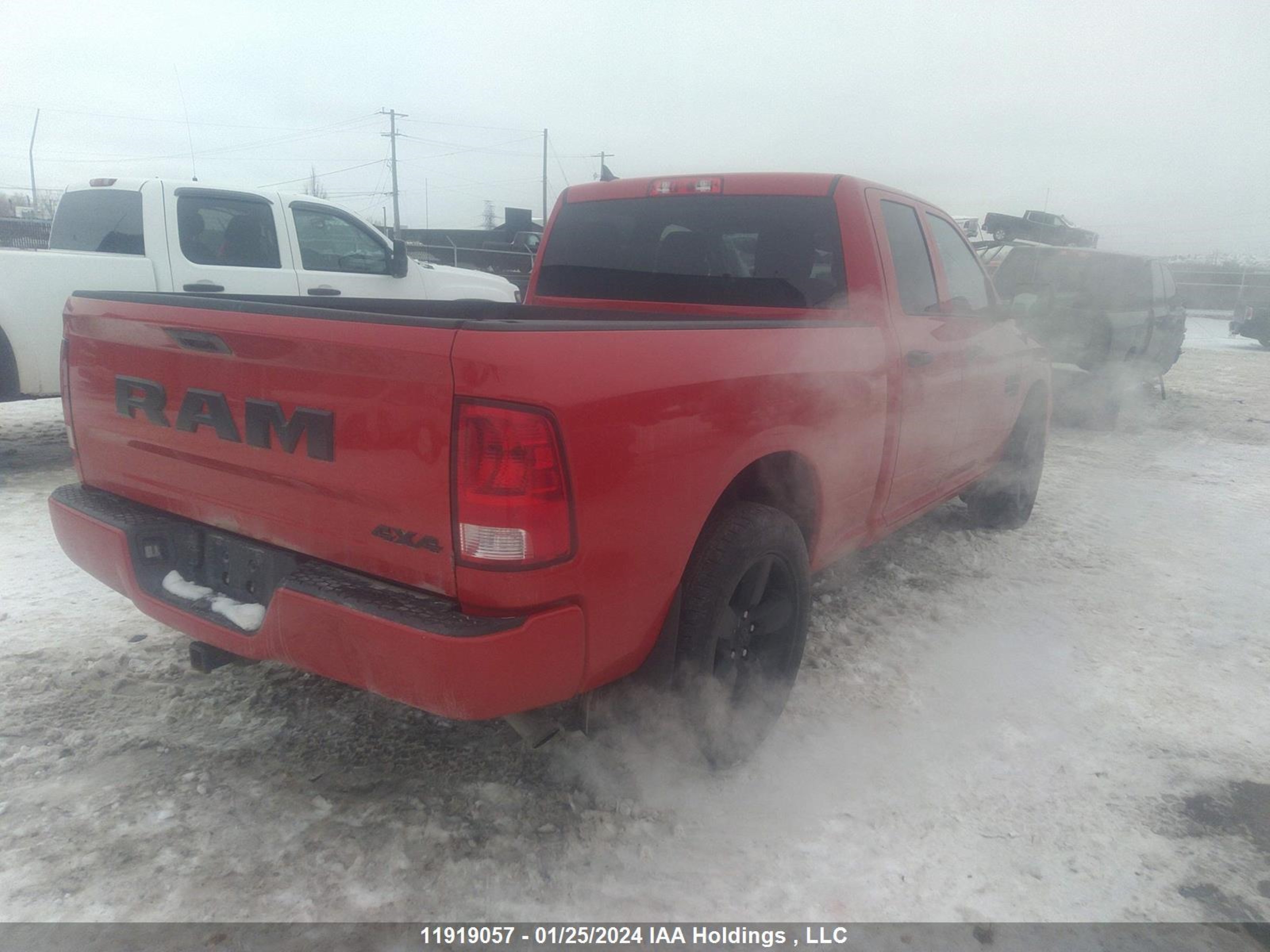 Photo 3 VIN: 1C6RR7FG2KS731506 - RAM 1500 