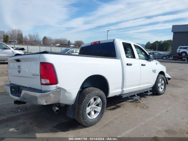 Photo 3 VIN: 1C6RR7FG7KS500939 - RAM 1500 CLASSIC 