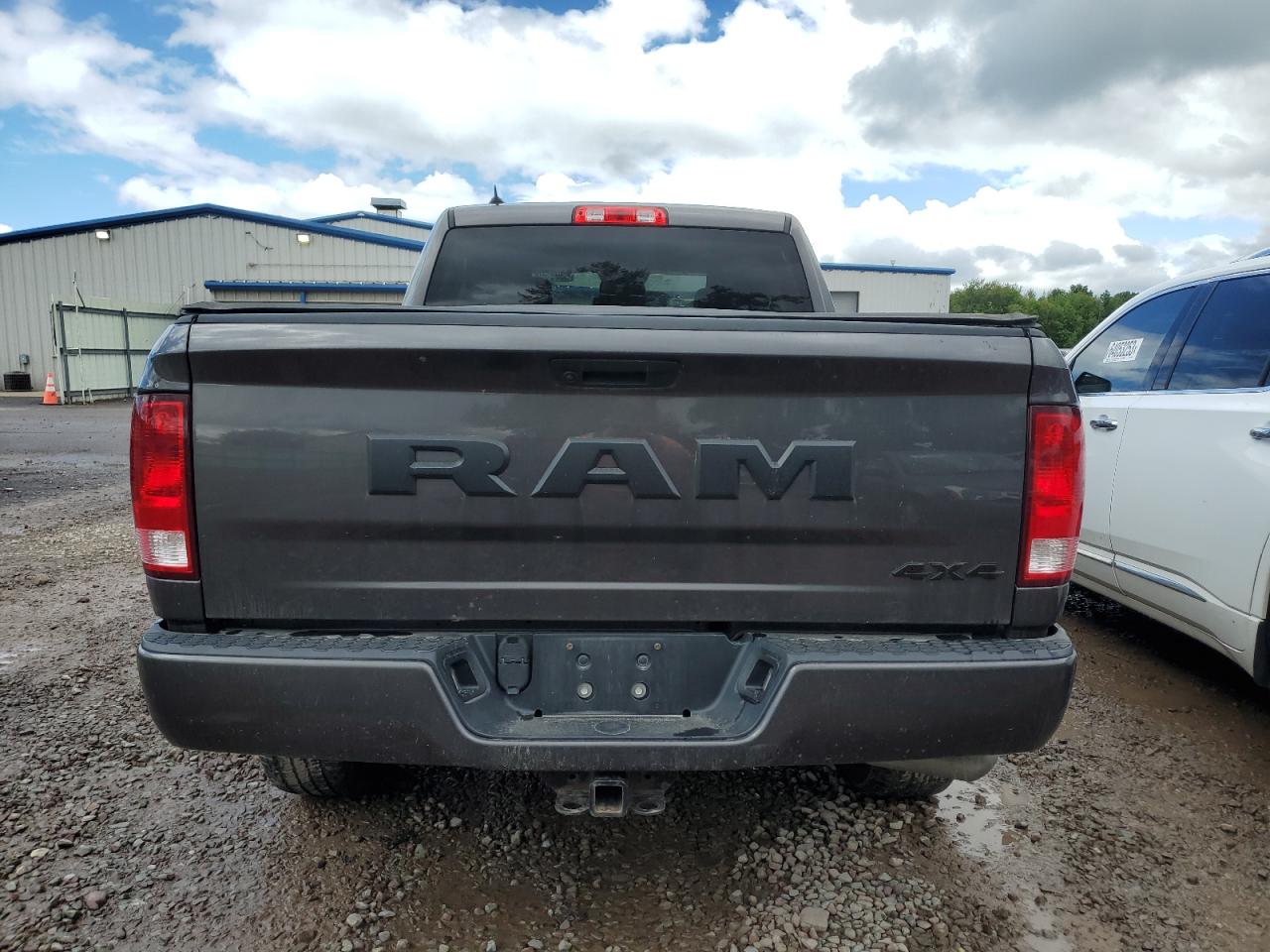 Photo 5 VIN: 1C6RR7FG7KS640019 - RAM 1500 