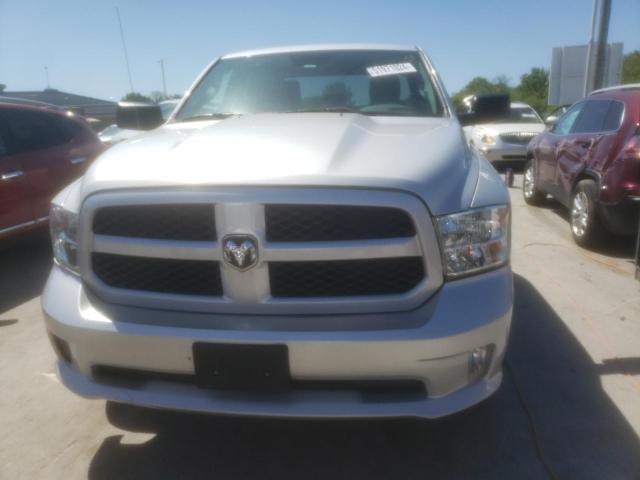 Photo 4 VIN: 1C6RR7FT2JS186743 - RAM 1500 