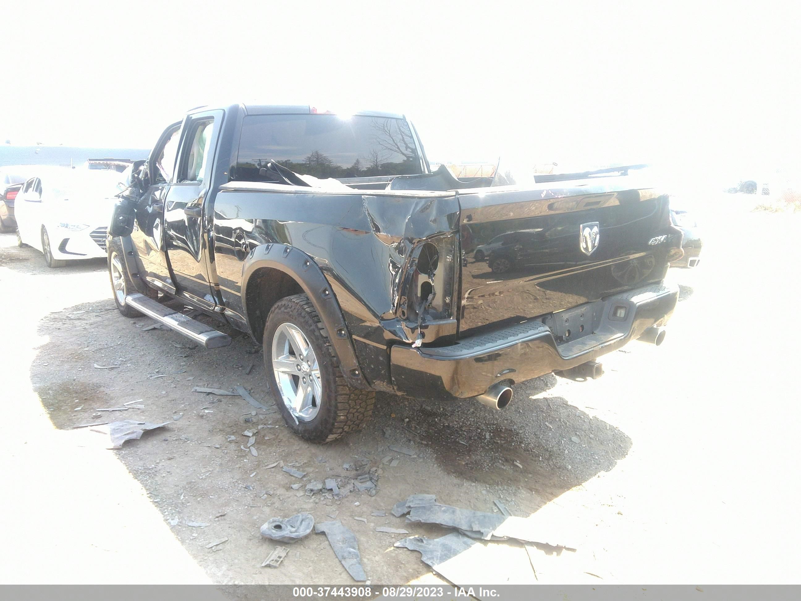 Photo 2 VIN: 1C6RR7FT8DS719926 - RAM 1500 