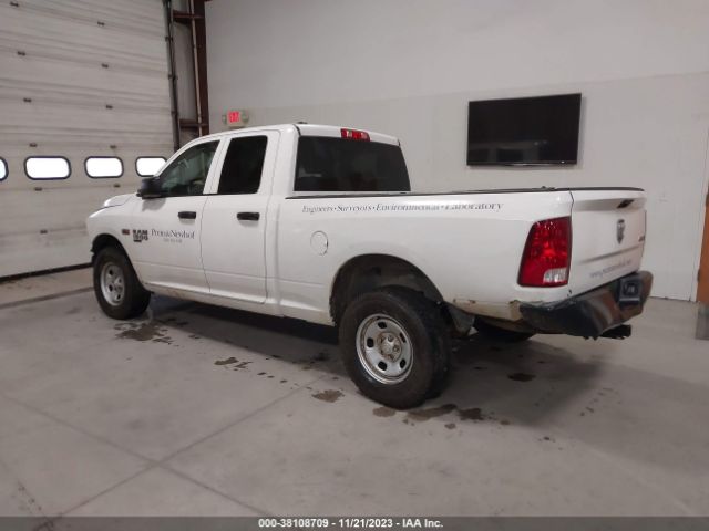 Photo 2 VIN: 1C6RR7FT9NS121894 - RAM 1500 CLASSIC 