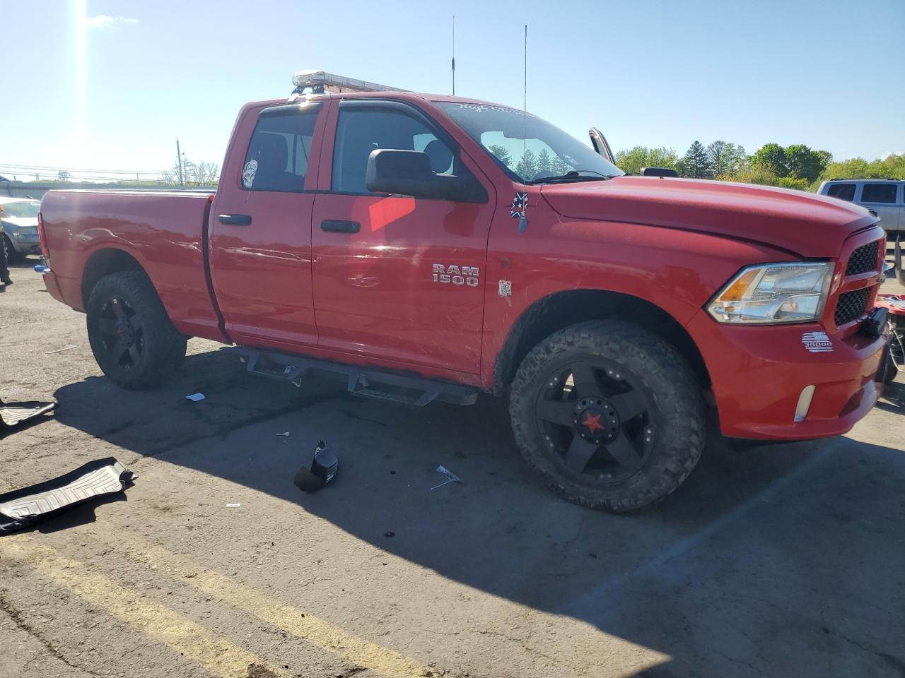 Photo 3 VIN: 1C6RR7FTXES107177 - RAM 1500 