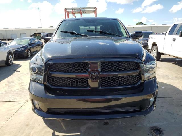 Photo 4 VIN: 1C6RR7HTXJS178094 - RAM 1500 SPORT 