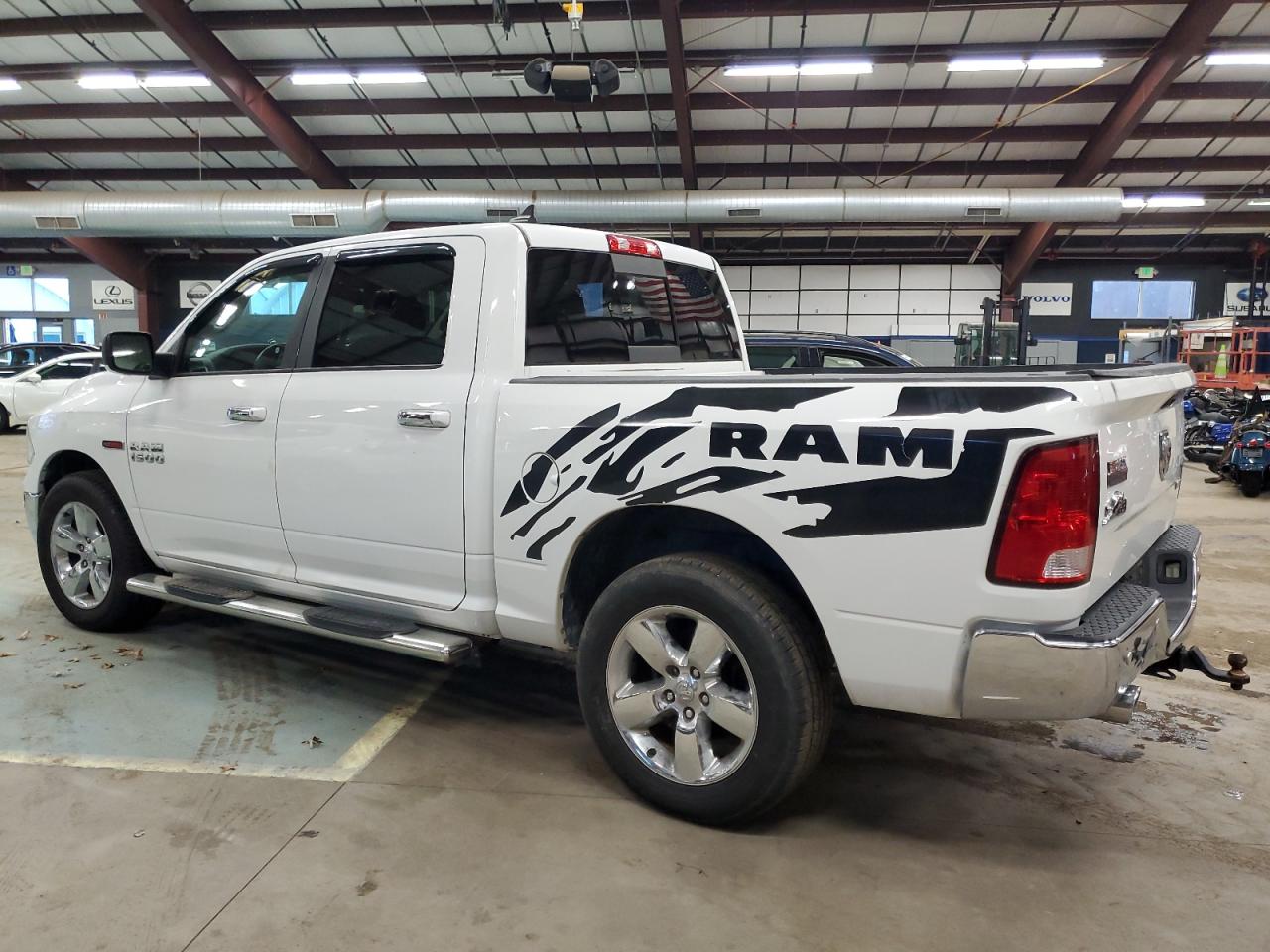 Photo 1 VIN: 1C6RR7LM1FS555192 - RAM 1500 