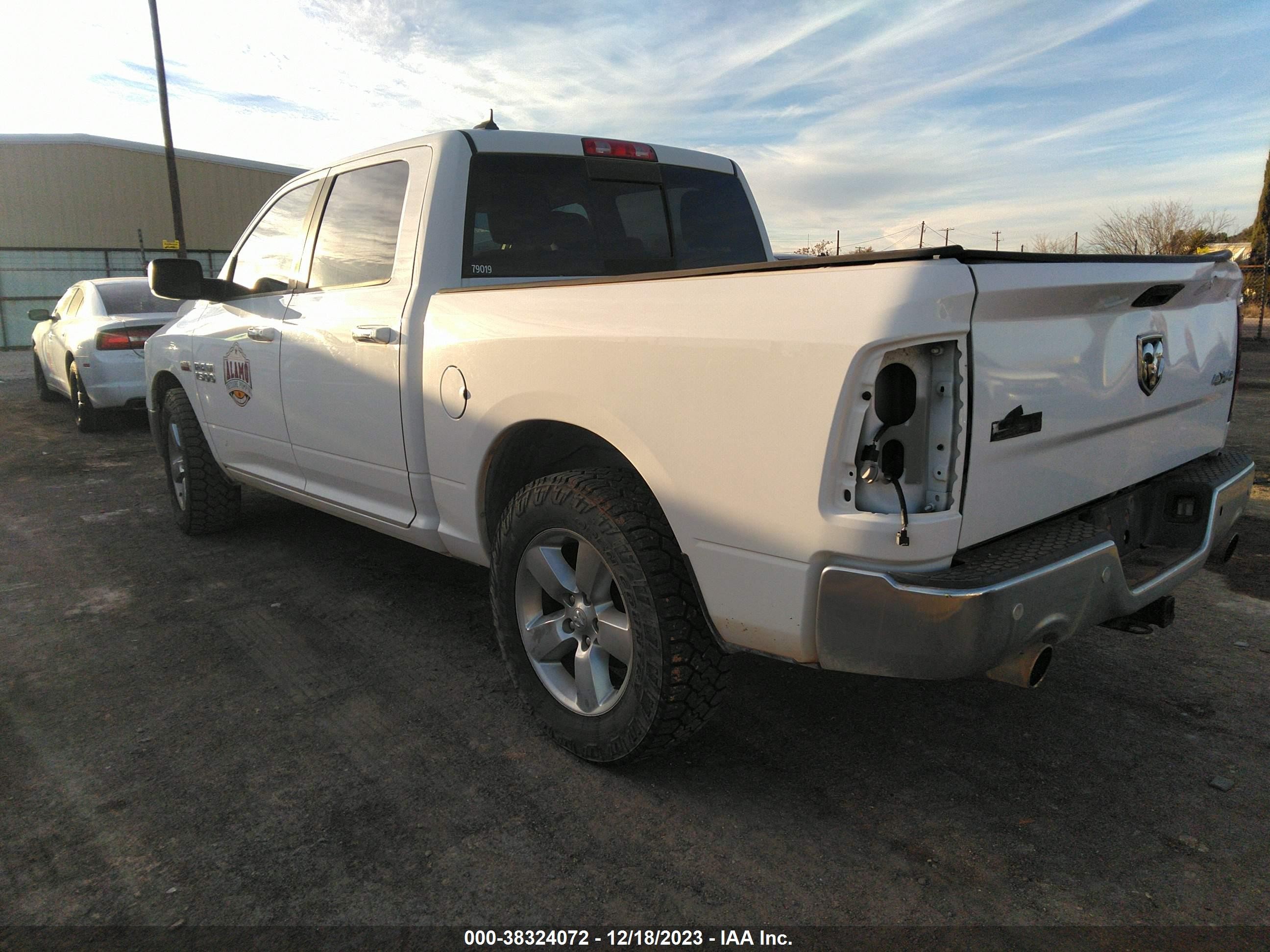 Photo 2 VIN: 1C6RR7LT5ES469518 - RAM 1500 