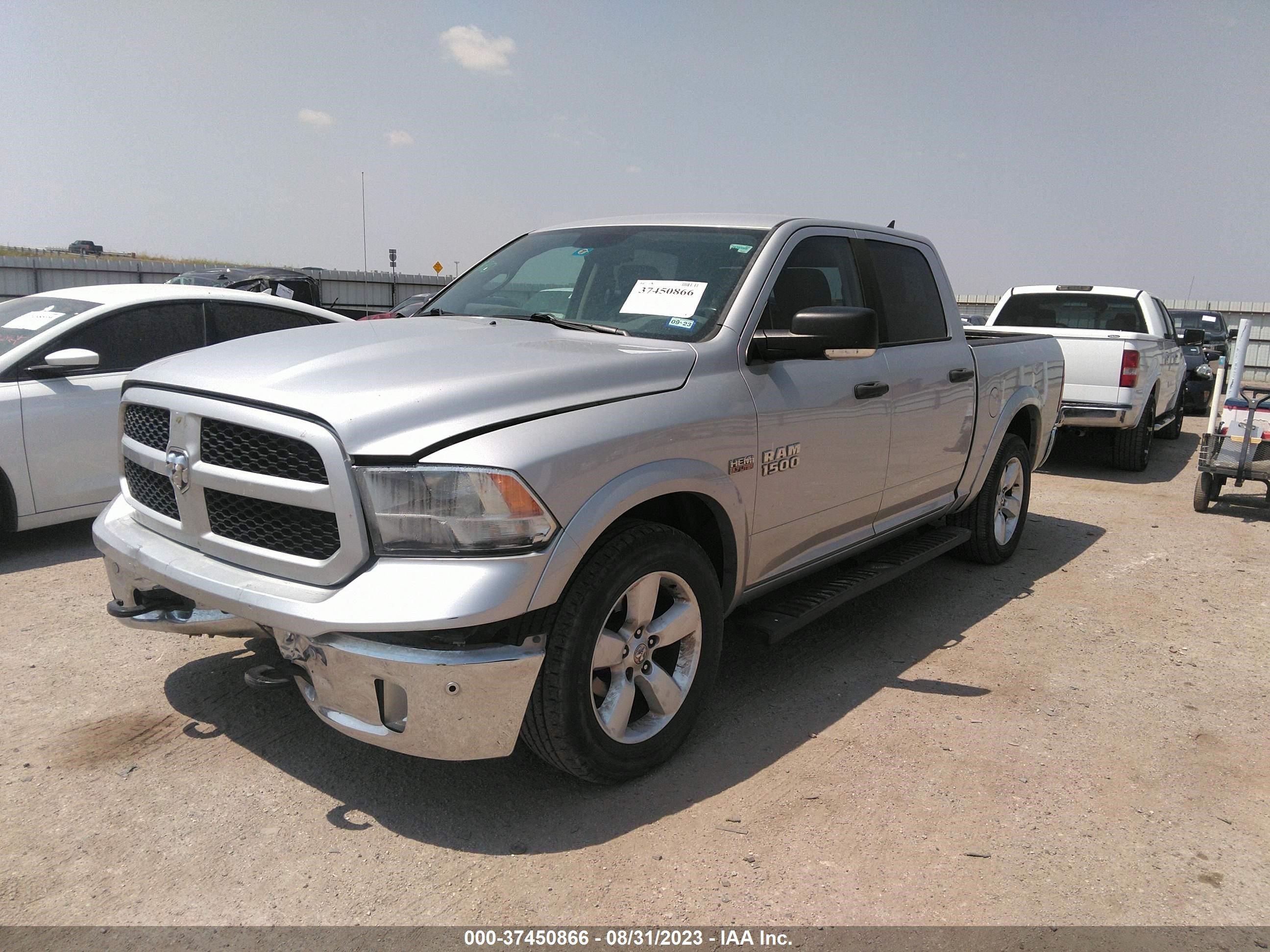 Photo 1 VIN: 1C6RR7LT5FS649115 - RAM 1500 