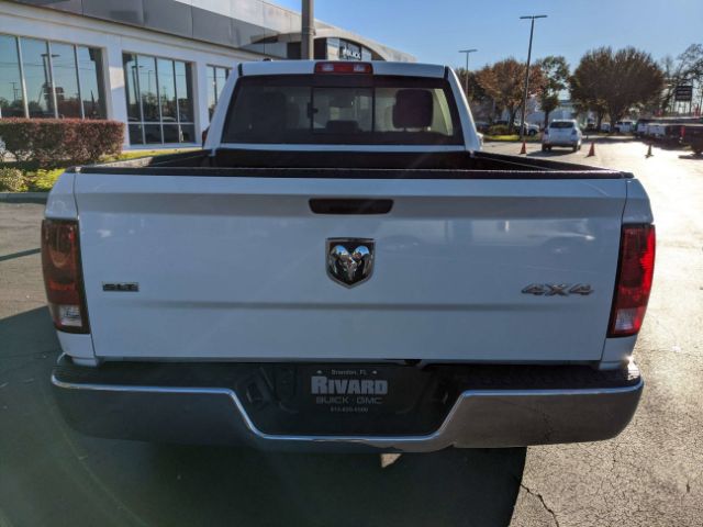 Photo 4 VIN: 1C6RR7TT1KS689458 - RAM 1500 