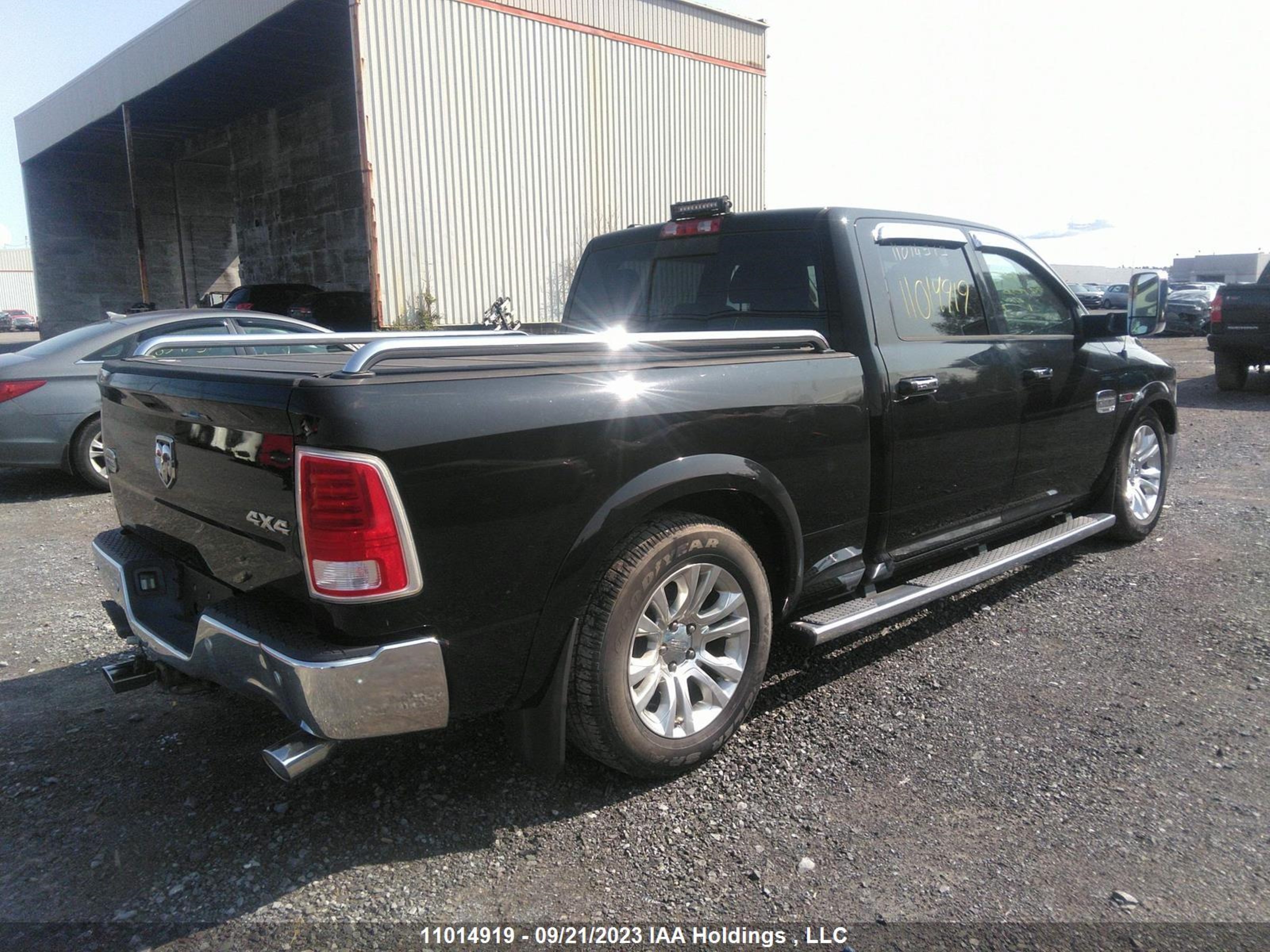 Photo 3 VIN: 1C6RR7WMXES363196 - RAM 1500 