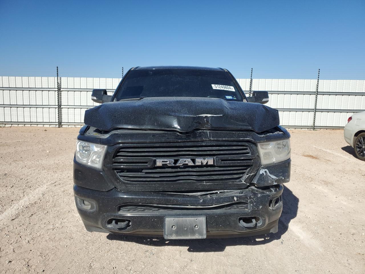 Photo 4 VIN: 1C6RREBT8MN609046 - RAM 1500 