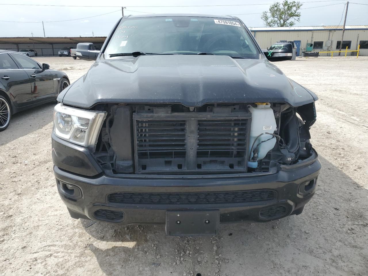 Photo 4 VIN: 1C6RREFT9LN188656 - RAM 1500 