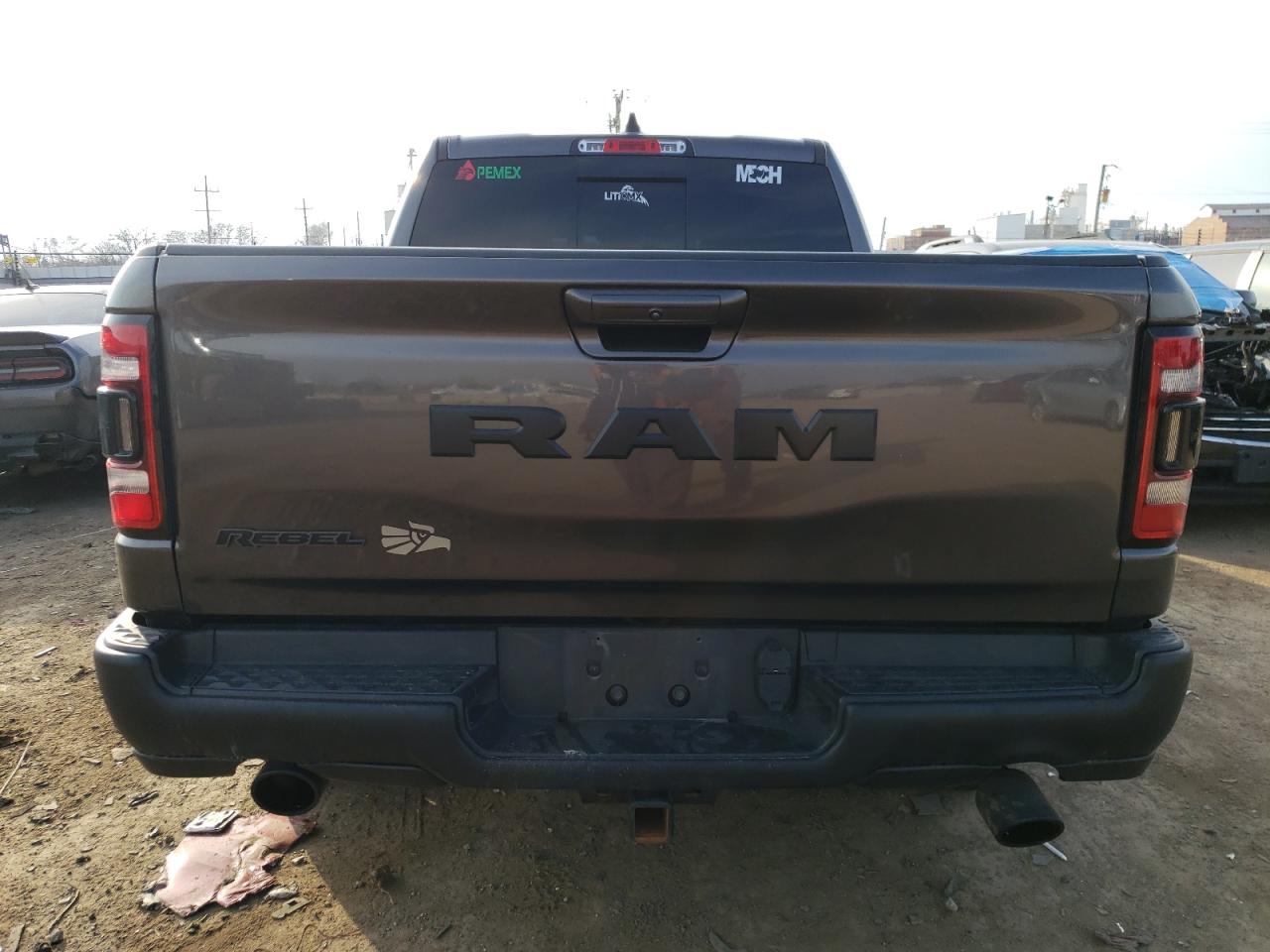 Photo 5 VIN: 1C6RRELT7KN724233 - RAM 1500 