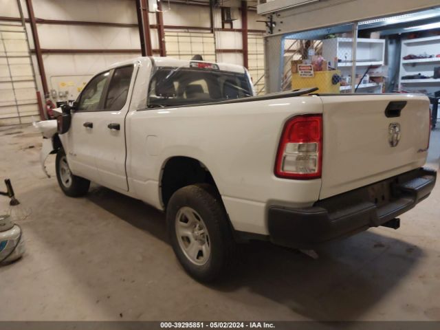 Photo 2 VIN: 1C6RRFCG2NN437069 - RAM 1500 