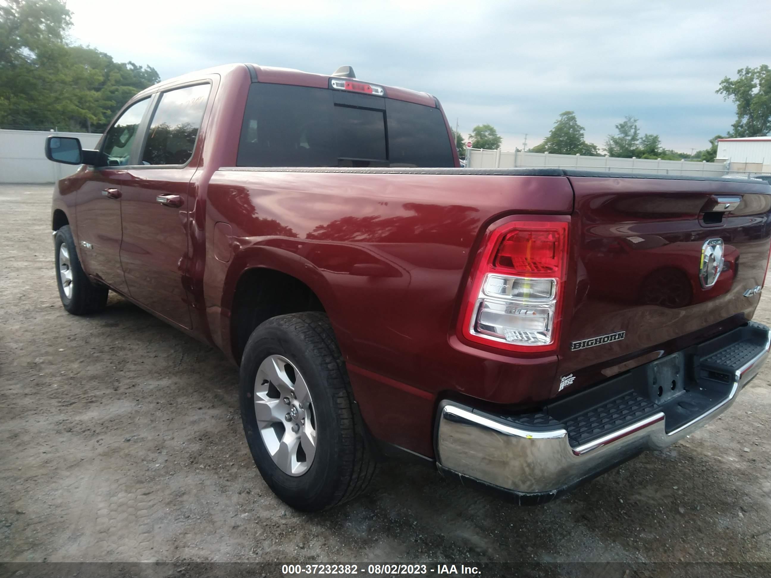 Photo 2 VIN: 1C6RRFFG1KN917319 - RAM 1500 