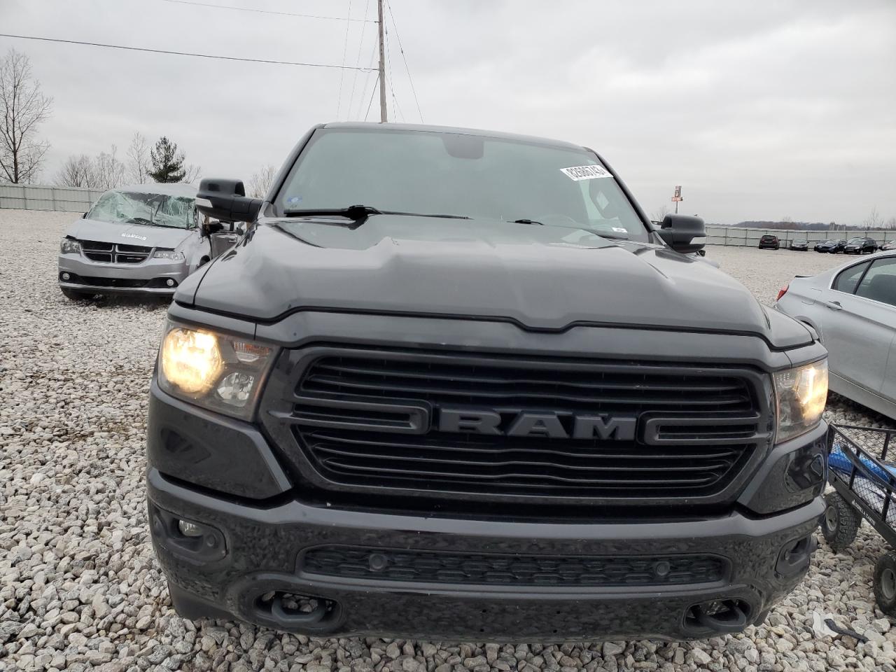 Photo 4 VIN: 1C6RRFFG4KN781073 - RAM 1500 