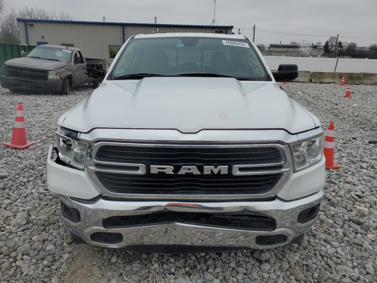 Photo 4 VIN: 1C6SRFBT7KN890499 - RAM 1500 