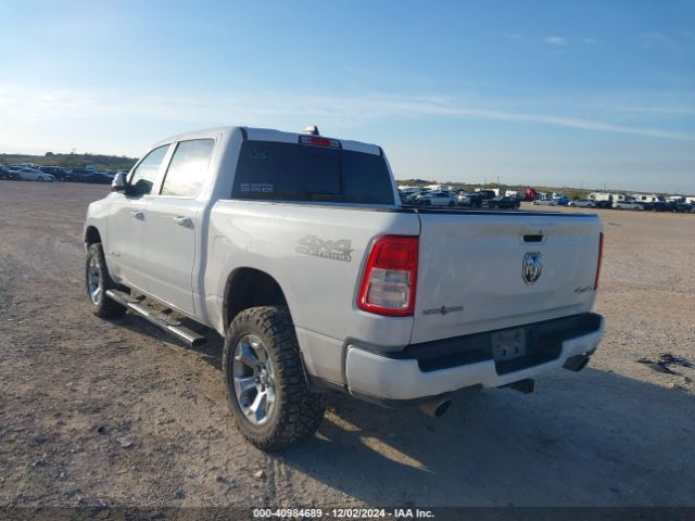 Photo 2 VIN: 1C6SRFFT3LN329499 - RAM 1500 