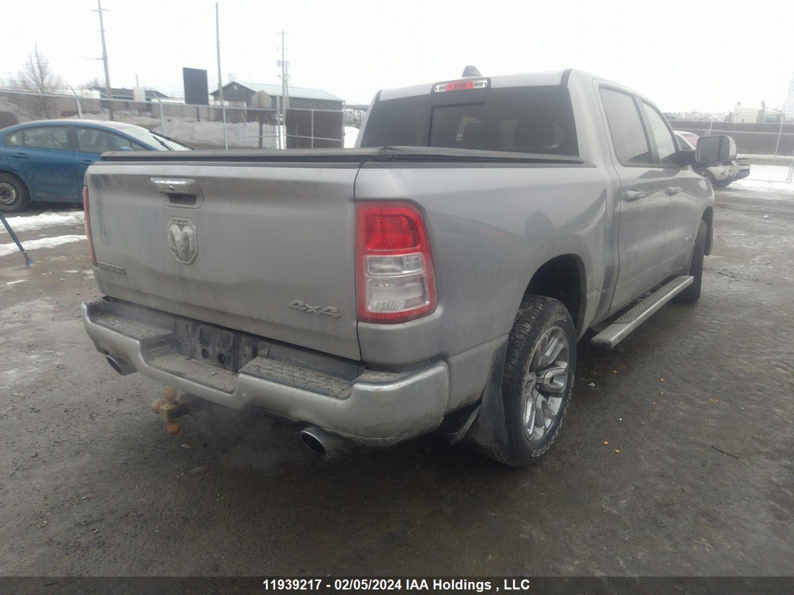 Photo 3 VIN: 1C6SRFFT4KN572575 - RAM 1500 