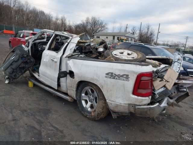 Photo 2 VIN: 1C6SRFFT4KN784926 - RAM 1500 