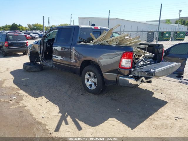 Photo 2 VIN: 1C6SRFFT5KN852697 - RAM 1500 