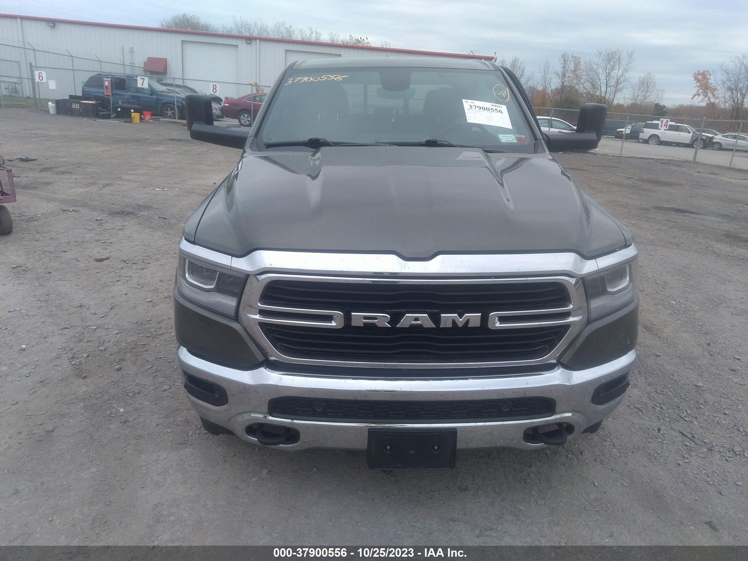 Photo 11 VIN: 1C6SRFFT6MN657596 - RAM 1500 