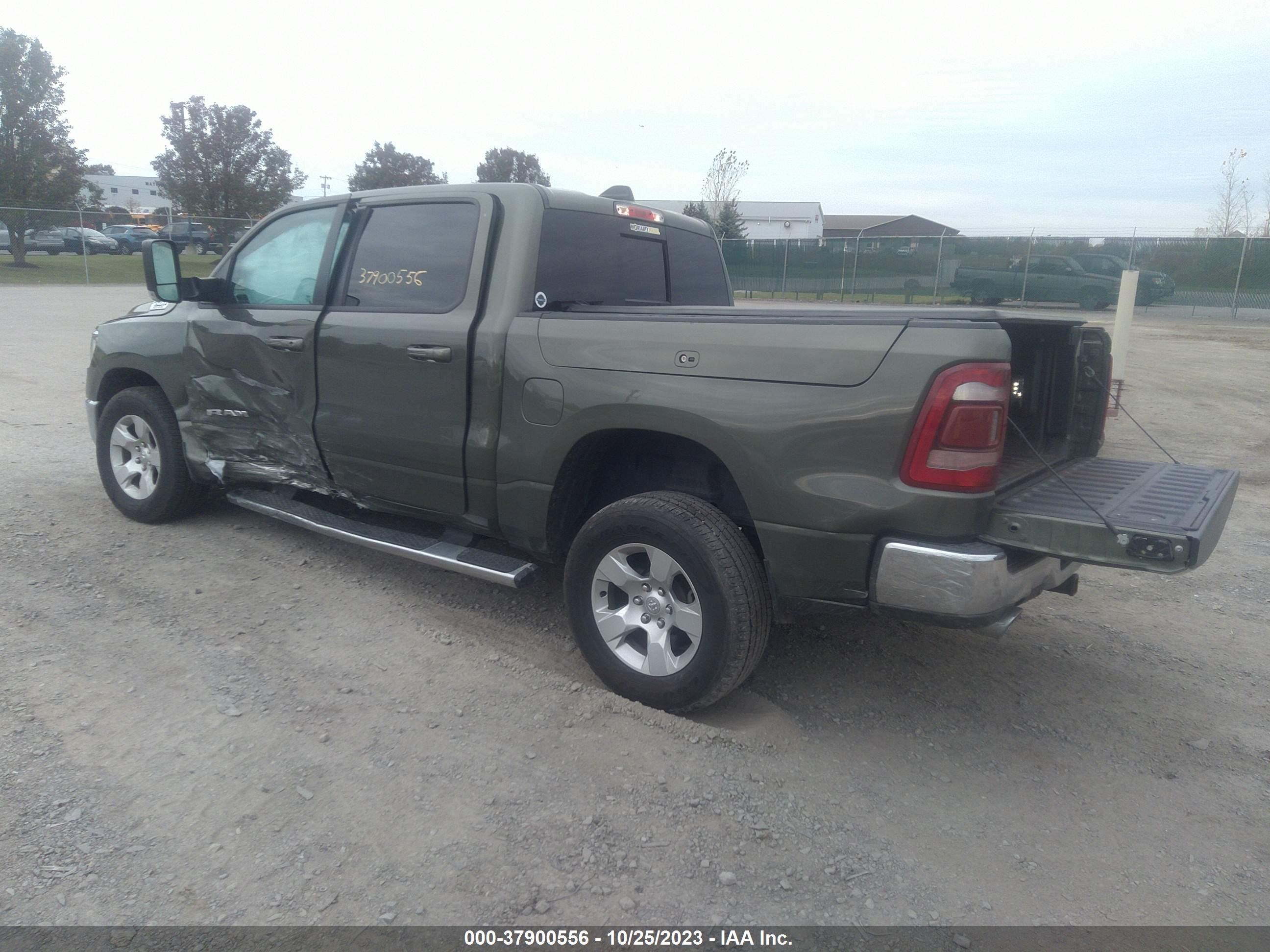 Photo 2 VIN: 1C6SRFFT6MN657596 - RAM 1500 