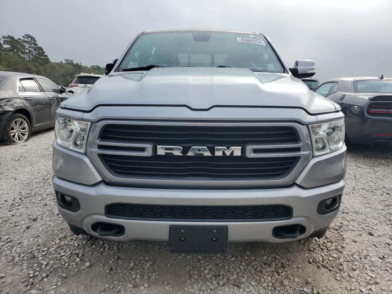 Photo 4 VIN: 1C6SRFFT8KN726947 - RAM 1500 