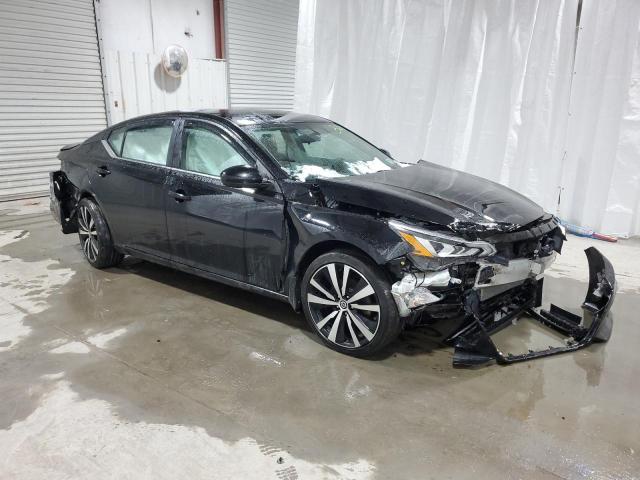 Photo 3 VIN: 1C6SRFHT5KN746490 - NISSAN ALTIMA 