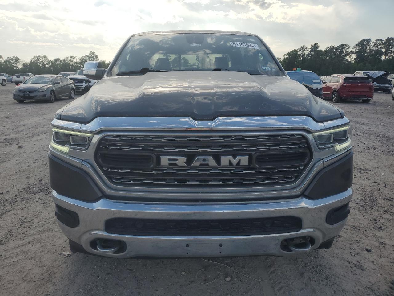 Photo 4 VIN: 1C6SRFHT5KN752029 - RAM 1500 