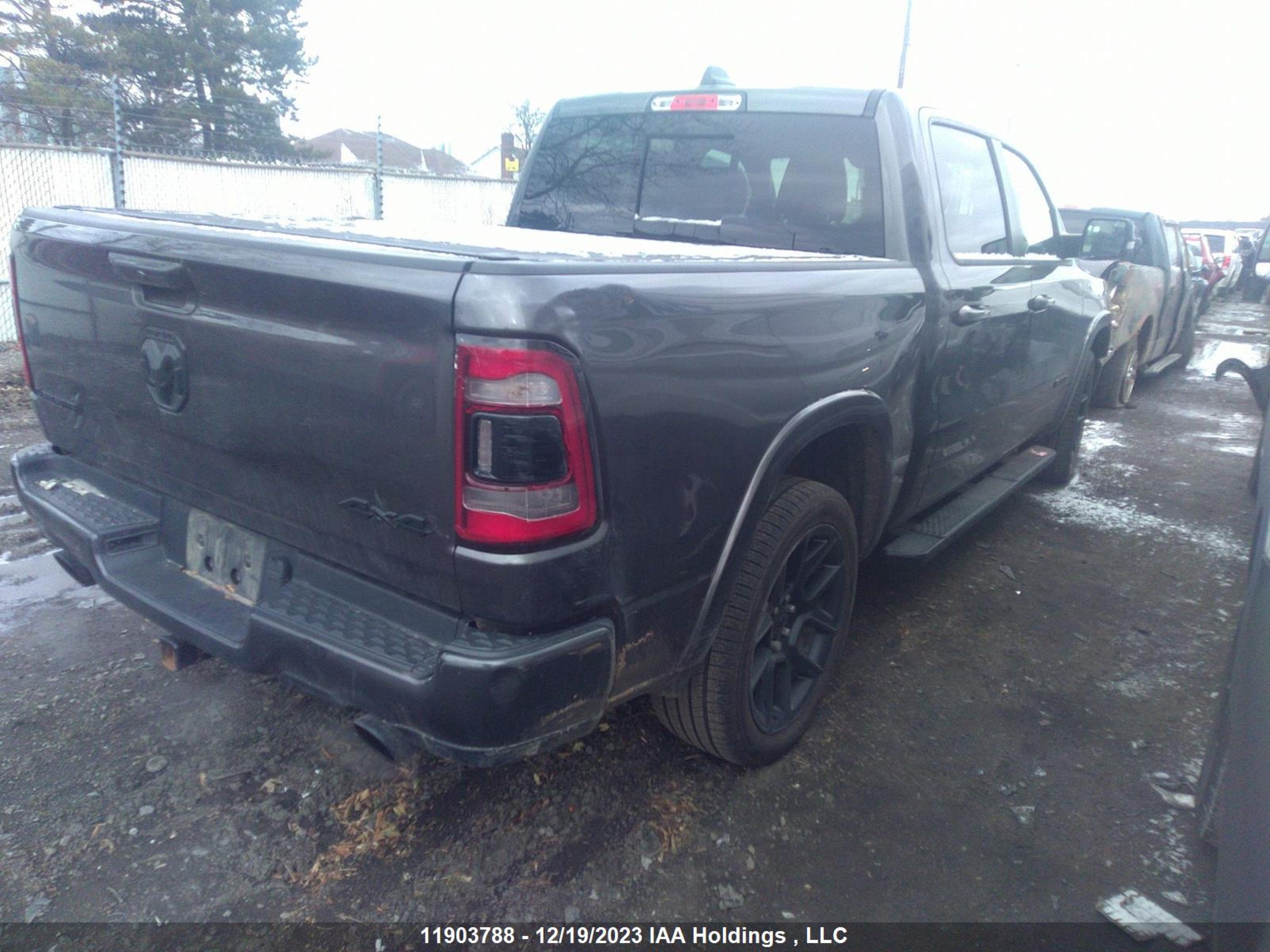 Photo 3 VIN: 1C6SRFJT6LN272061 - RAM 1500 