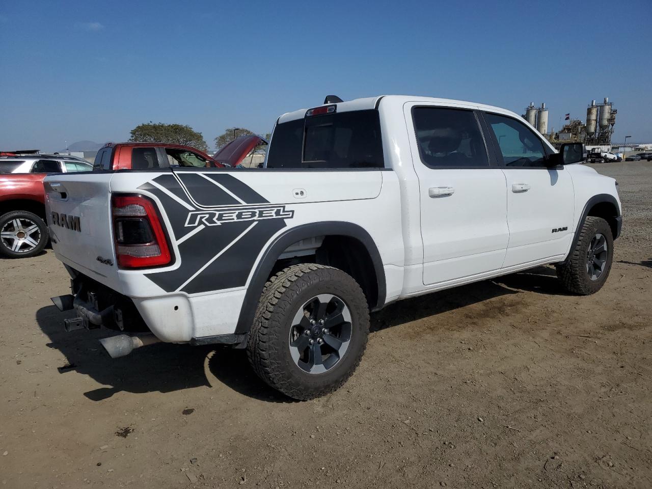 Photo 2 VIN: 1C6SRFLT1LN419092 - RAM 1500 