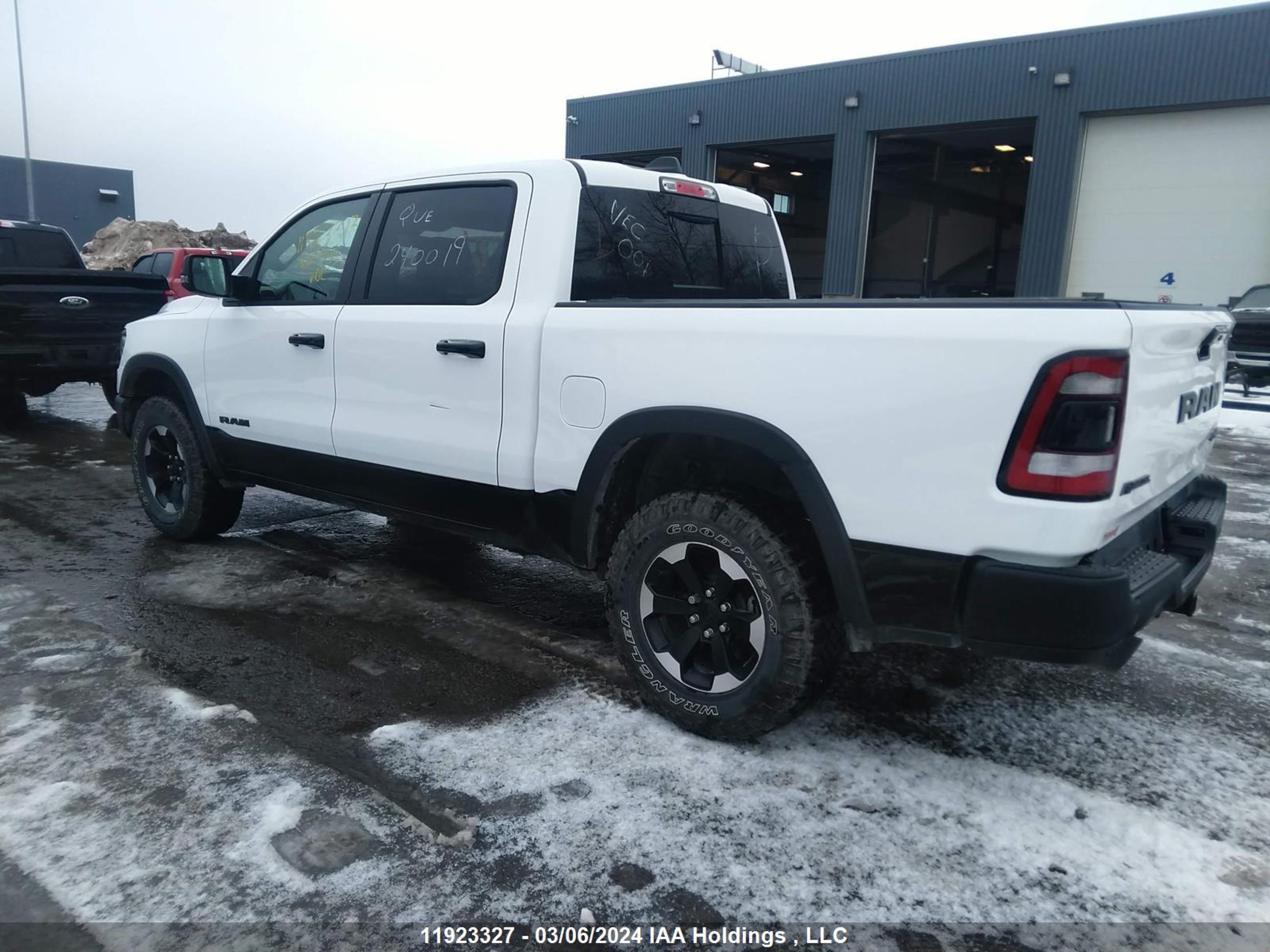 Photo 5 VIN: 1C6SRFLT1PN680440 - DODGE RAM 