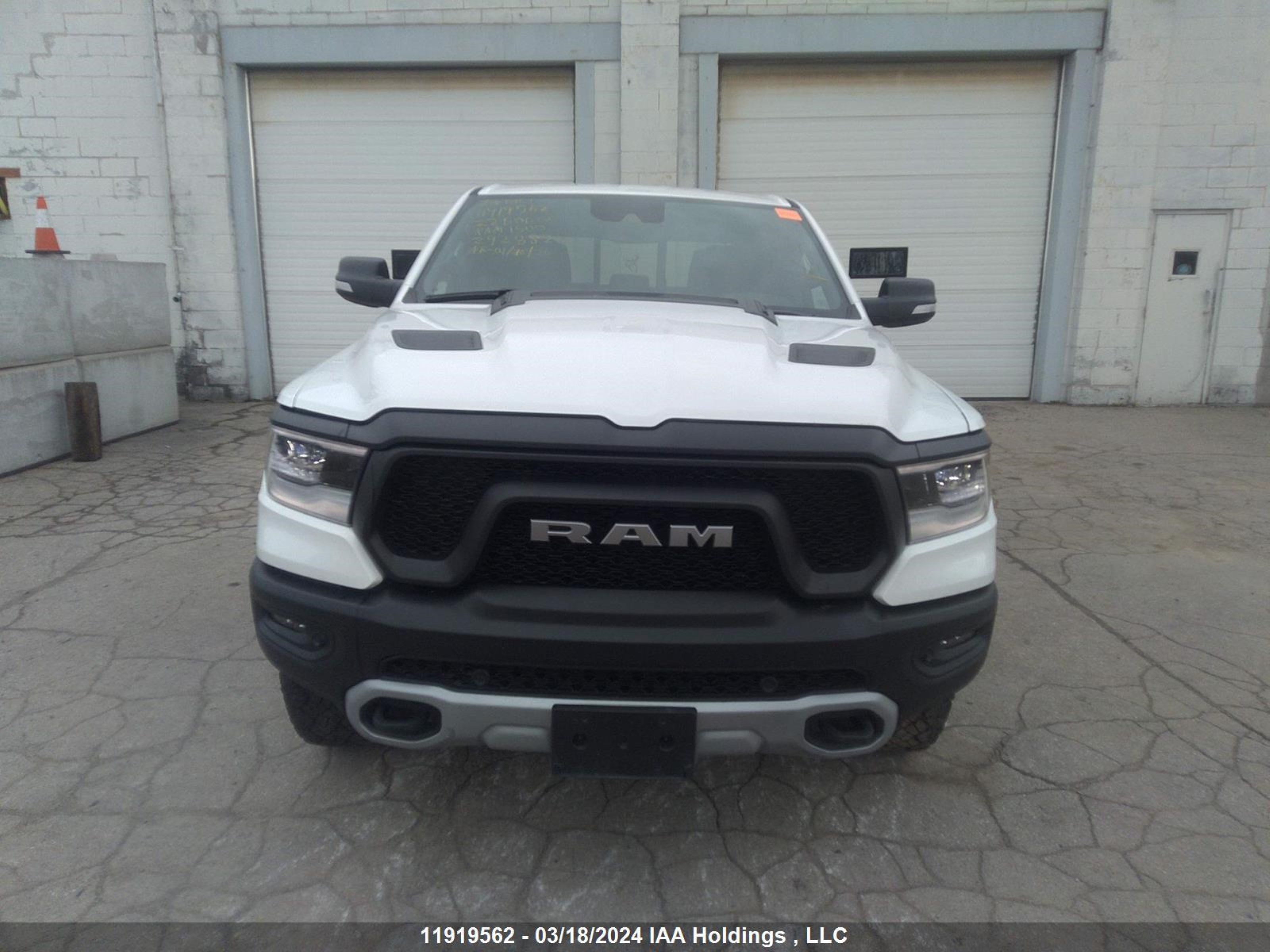 Photo 11 VIN: 1C6SRFLT3NN292882 - DODGE RAM 