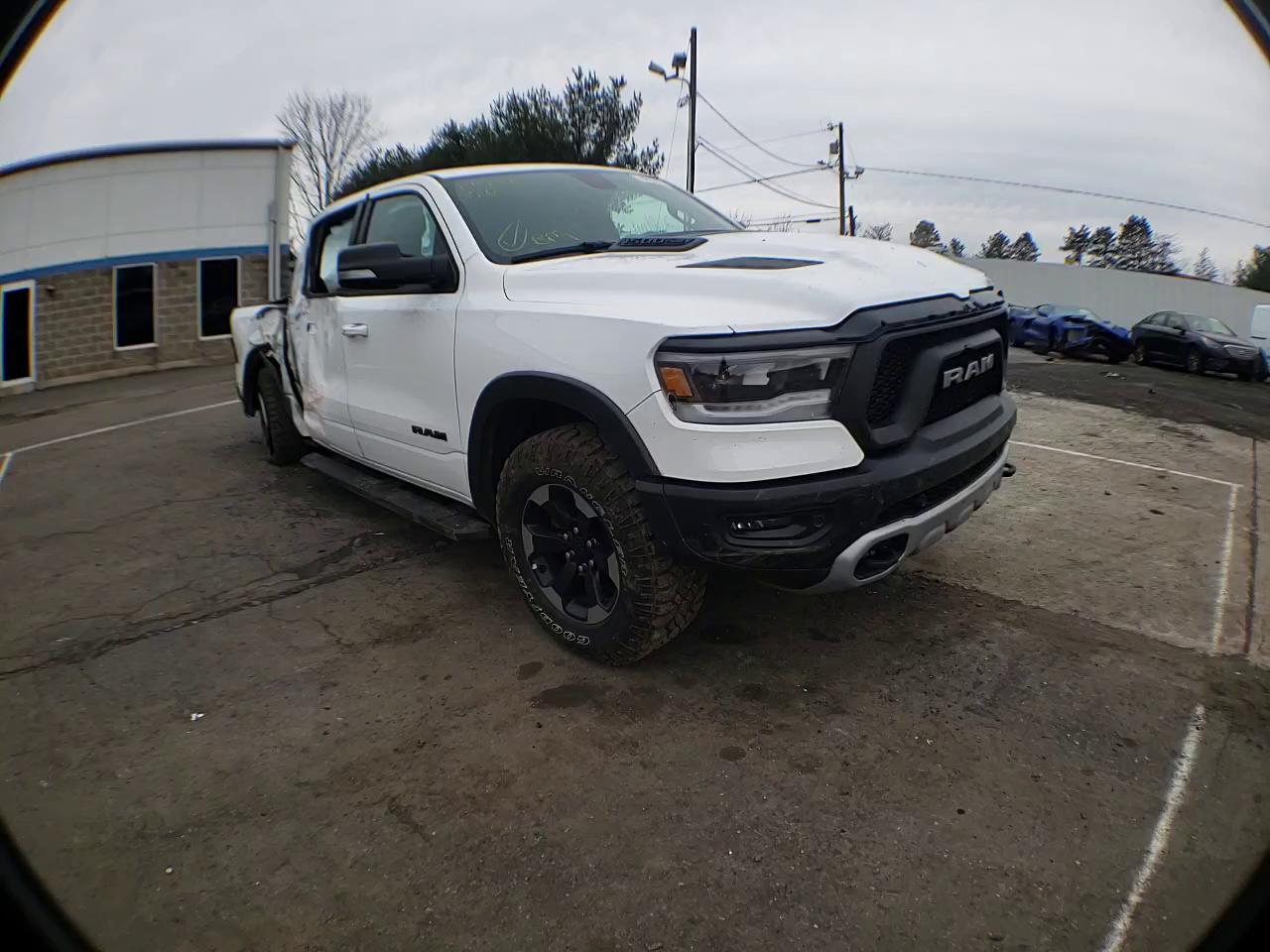 Photo 10 VIN: 1C6SRFLT6LN147056 - RAM 1500 REBEL 