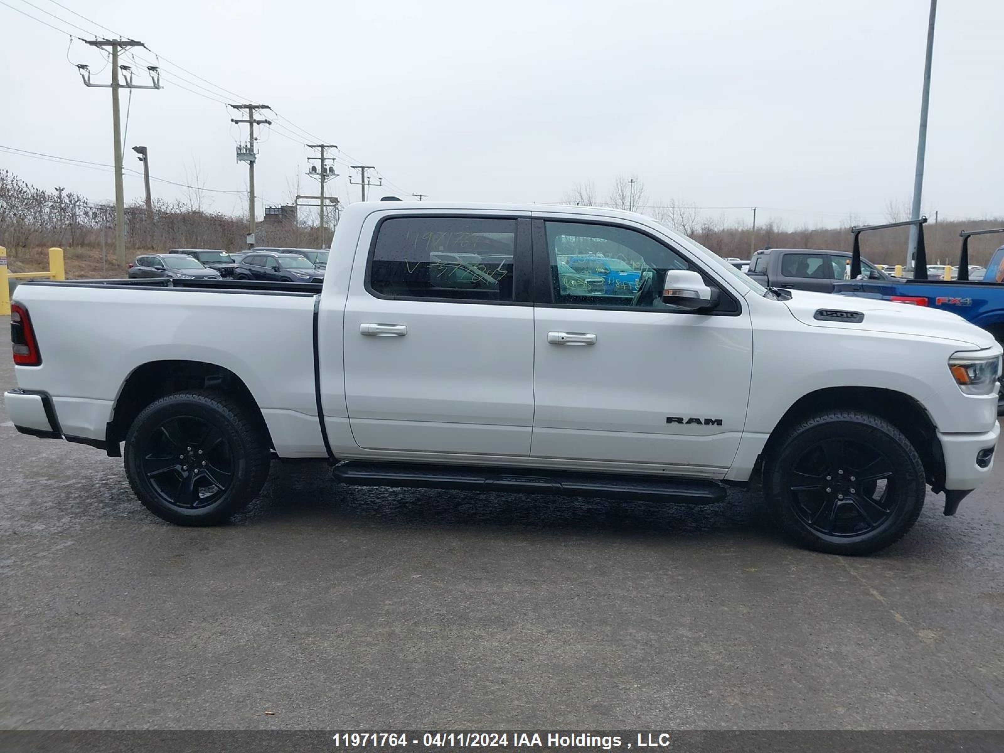 Photo 13 VIN: 1C6SRFVT3NN377847 - DODGE RAM 