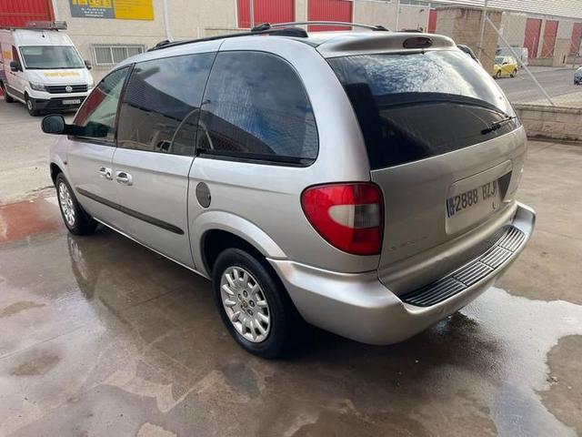 Photo 5 VIN: 1C8GYN273ZU540483 - CHRYSLER VOYAGER 