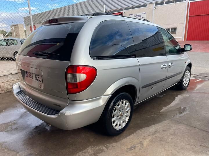 Photo 3 VIN: 1C8GYN273ZU540483 - CHRYSLER VOYAGER 